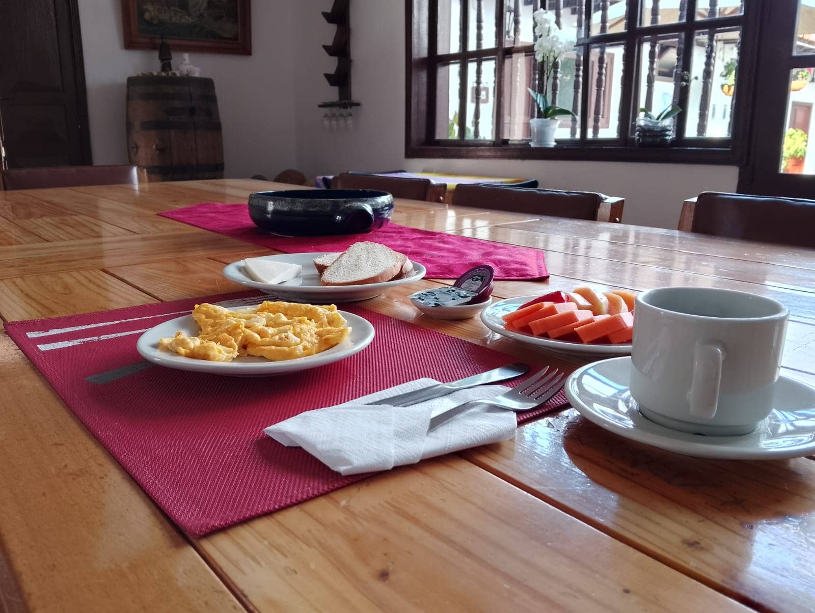 Desayuno Americano - Casa del Carmen (Villa de Leyva)